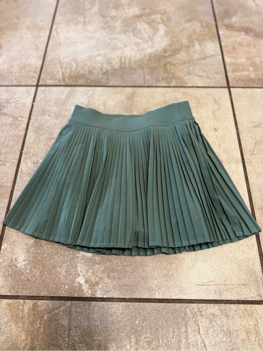 lululemon athletica Pleated skirt Green